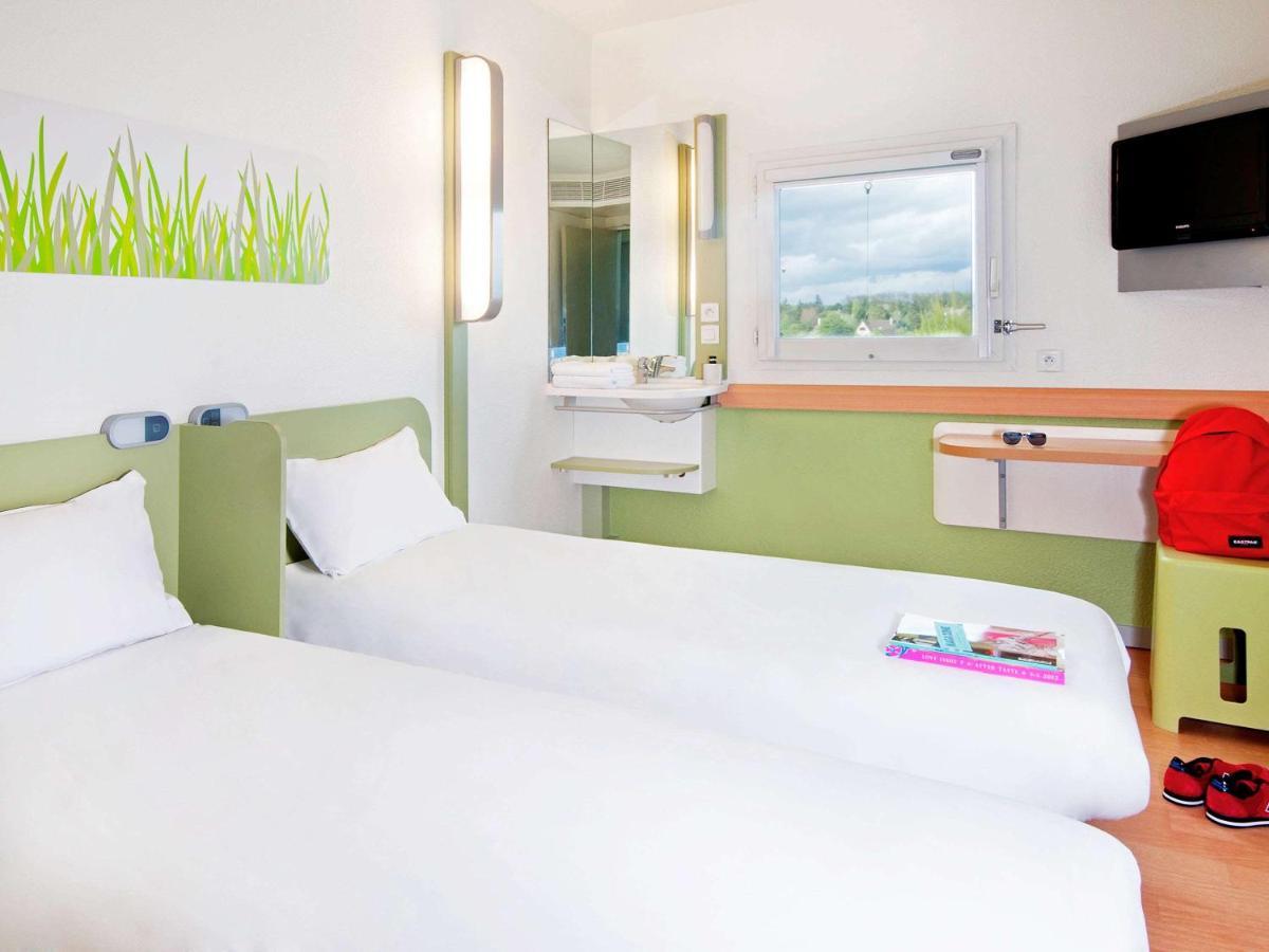 Ibis Budget - Porte De Баньоле Экстерьер фото